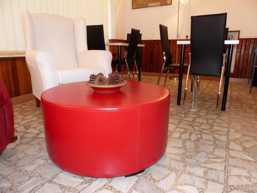 Pension Oria Luarca Extérieur photo