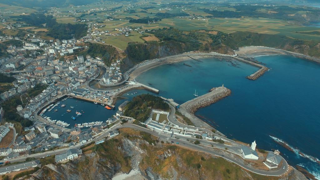 Pension Oria Luarca Extérieur photo